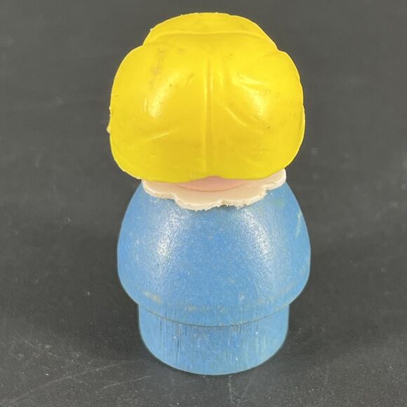 Vintage Fisher Price little people wood blue girl yellow/blond hair/pigtails - Picture 5 of 12